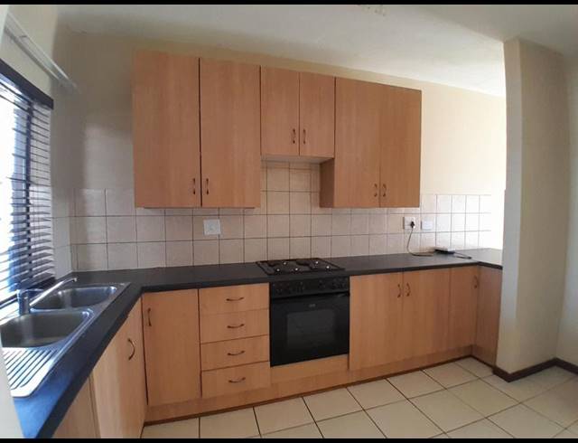 2 BEDROOM PROPERTY TO RENT IN ELDO LAKES ESTATE